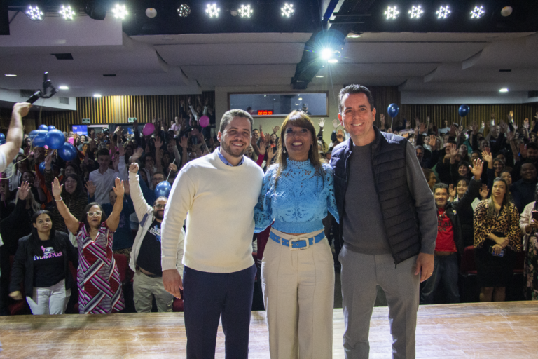 Silvana Medeiros realiza evento com quase 400 pessoas para o lançamento de sua pré-campanha à vereadora no Clube Aramaçan 